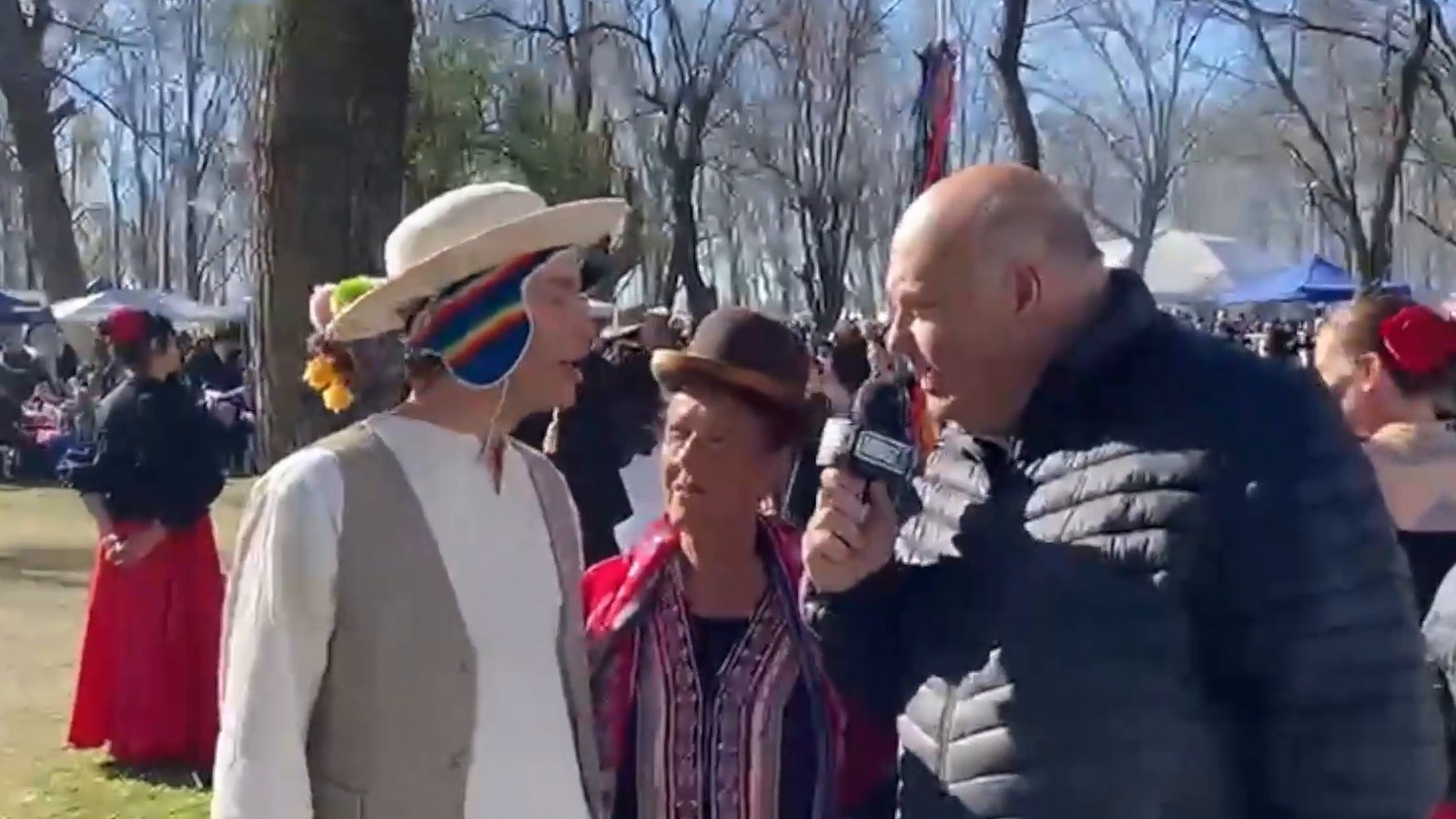 Tati Meda y su nieto, que dirige la sede de la escuela en La Plata.